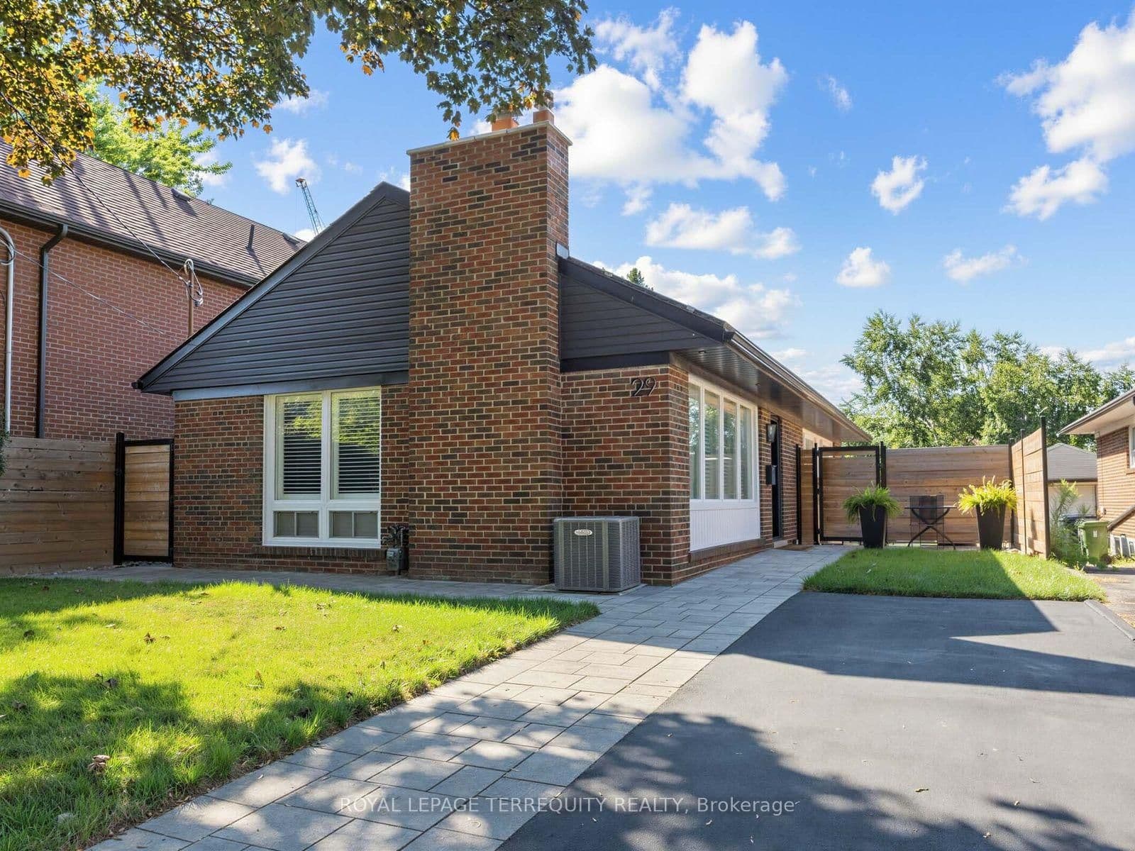 29 Sedgewick Crescent - Image 3