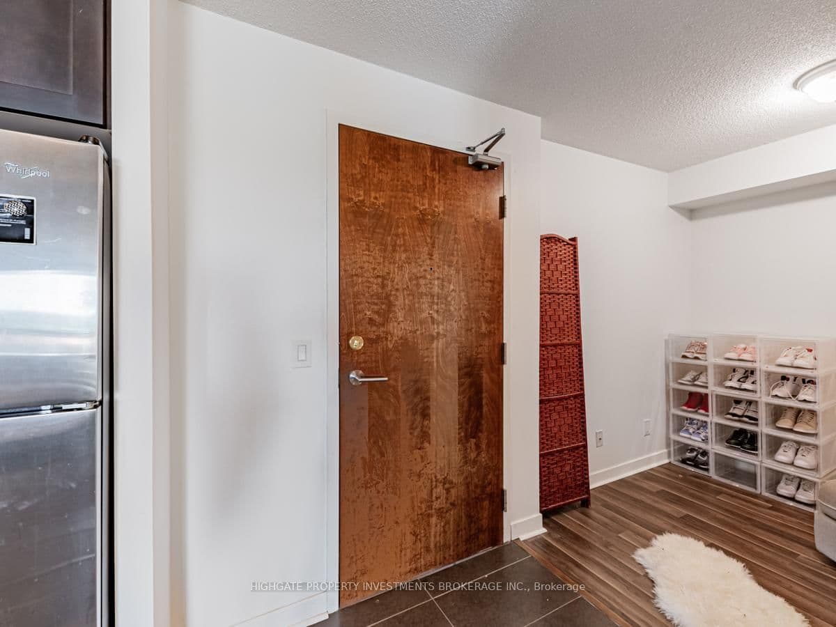 1235 Bayly Street, Unit 907 - Image 5