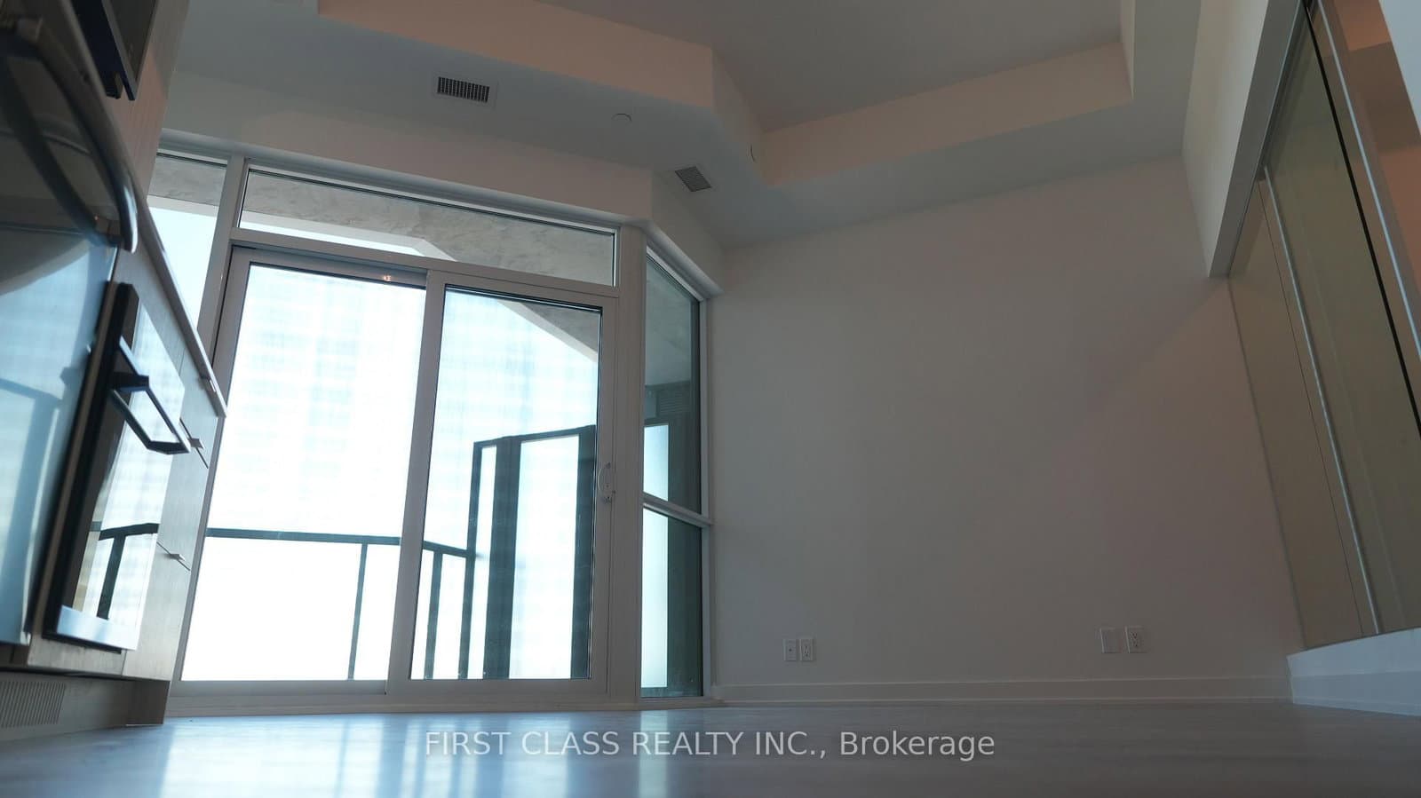 20 Deans Drive, Unit 819 - Image 6