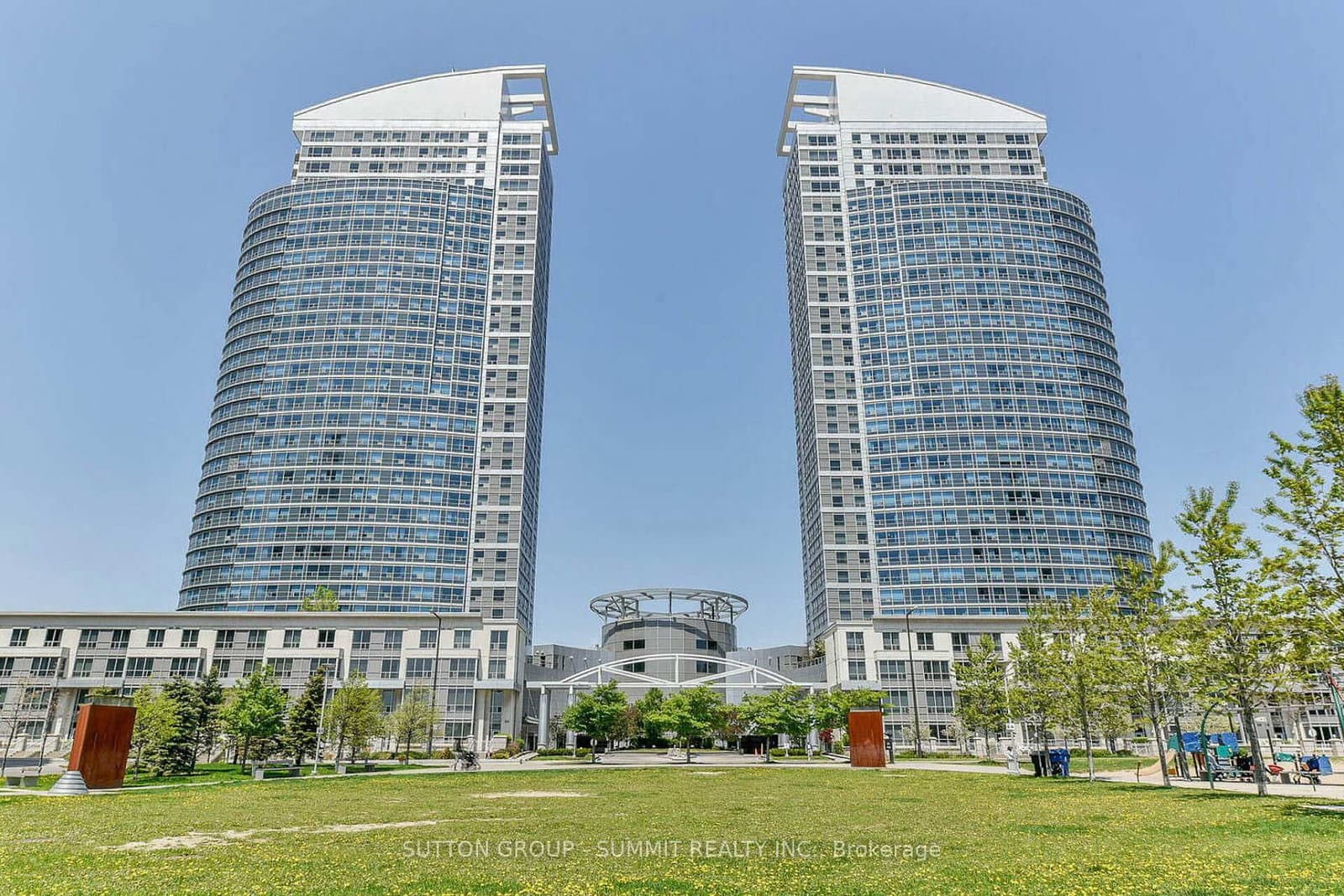 38 Lee Centre Drive, Unit 2605 - Image 2