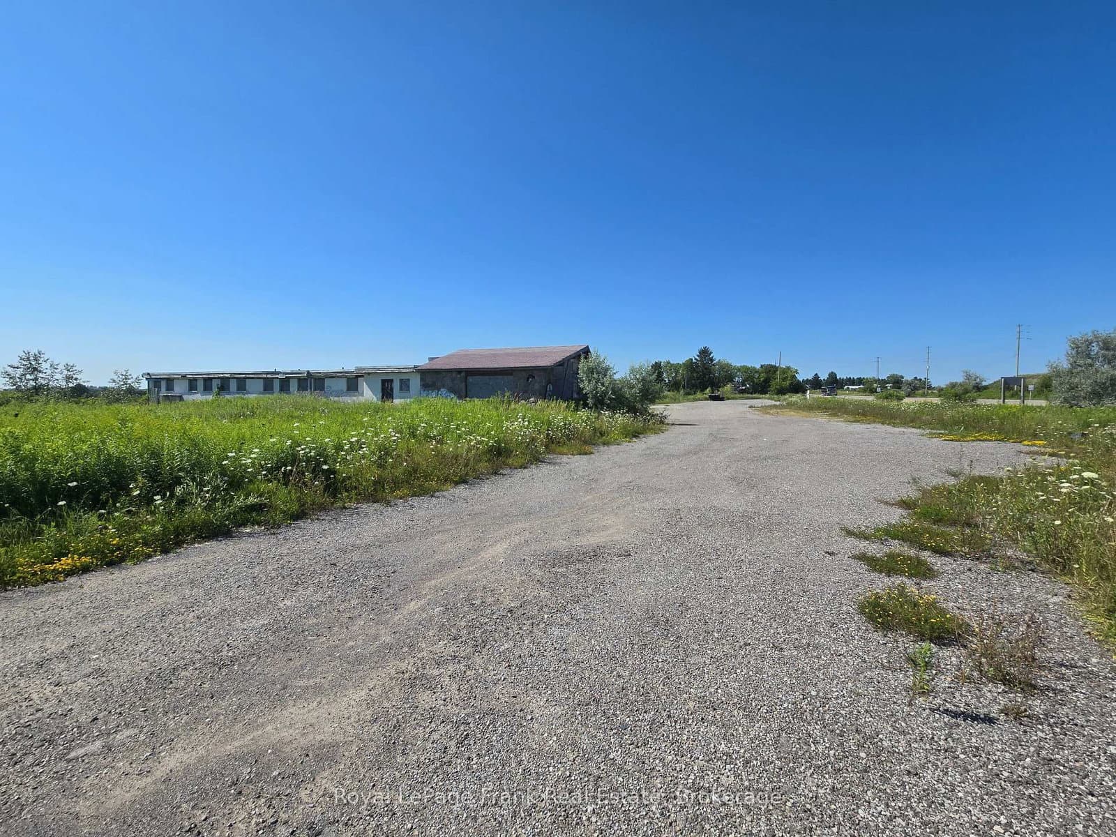 7030 Baldwin Street N - Image 3