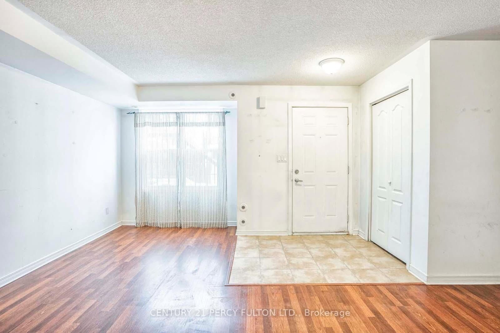 45 Strangford Lane, Unit 101 - Image 4