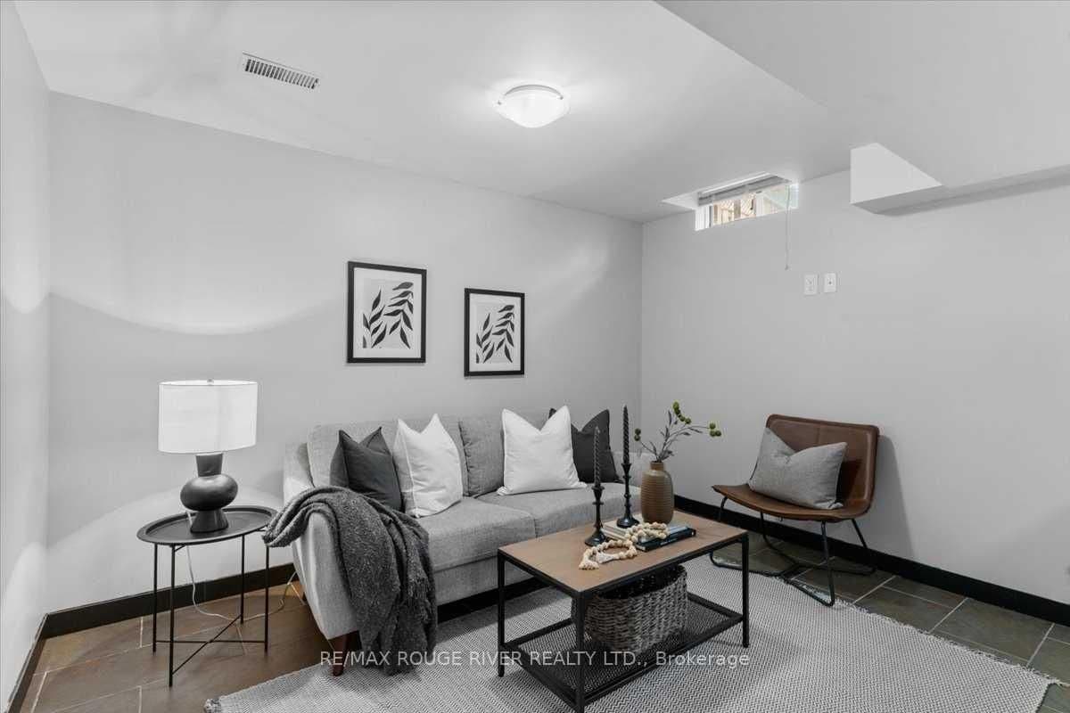 7 Inglis Avenue, Unit Bsmt - Image 5