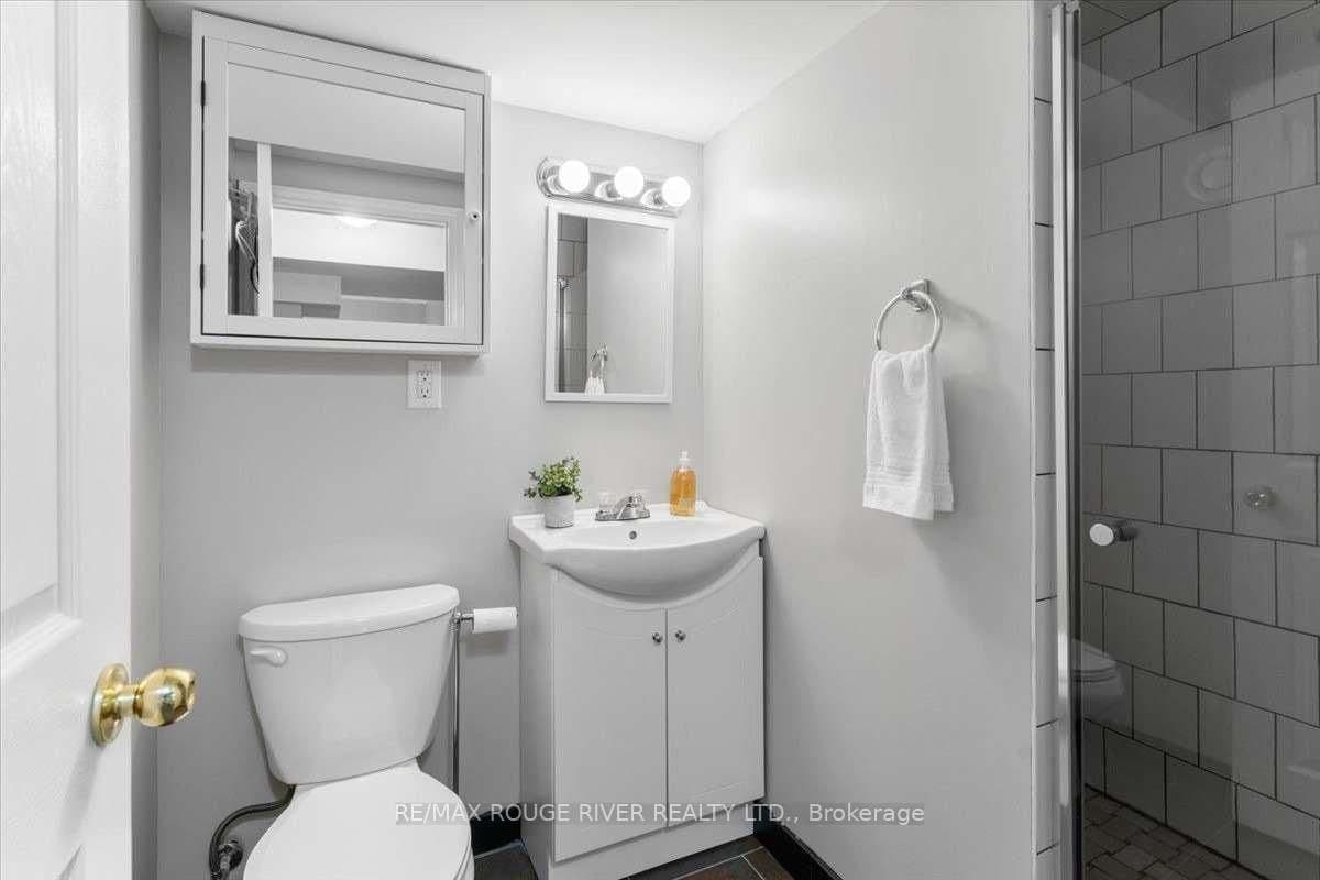 7 Inglis Avenue, Unit Bsmt - Image 6