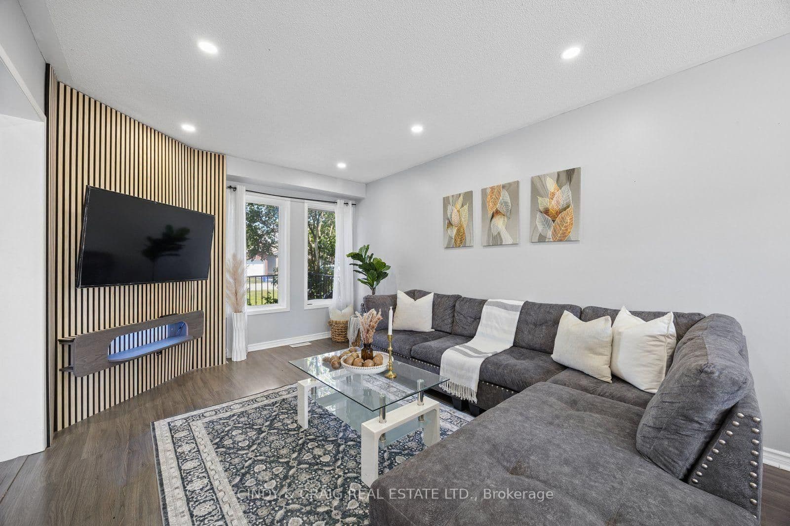 25 John Walter Crescent - Image 3