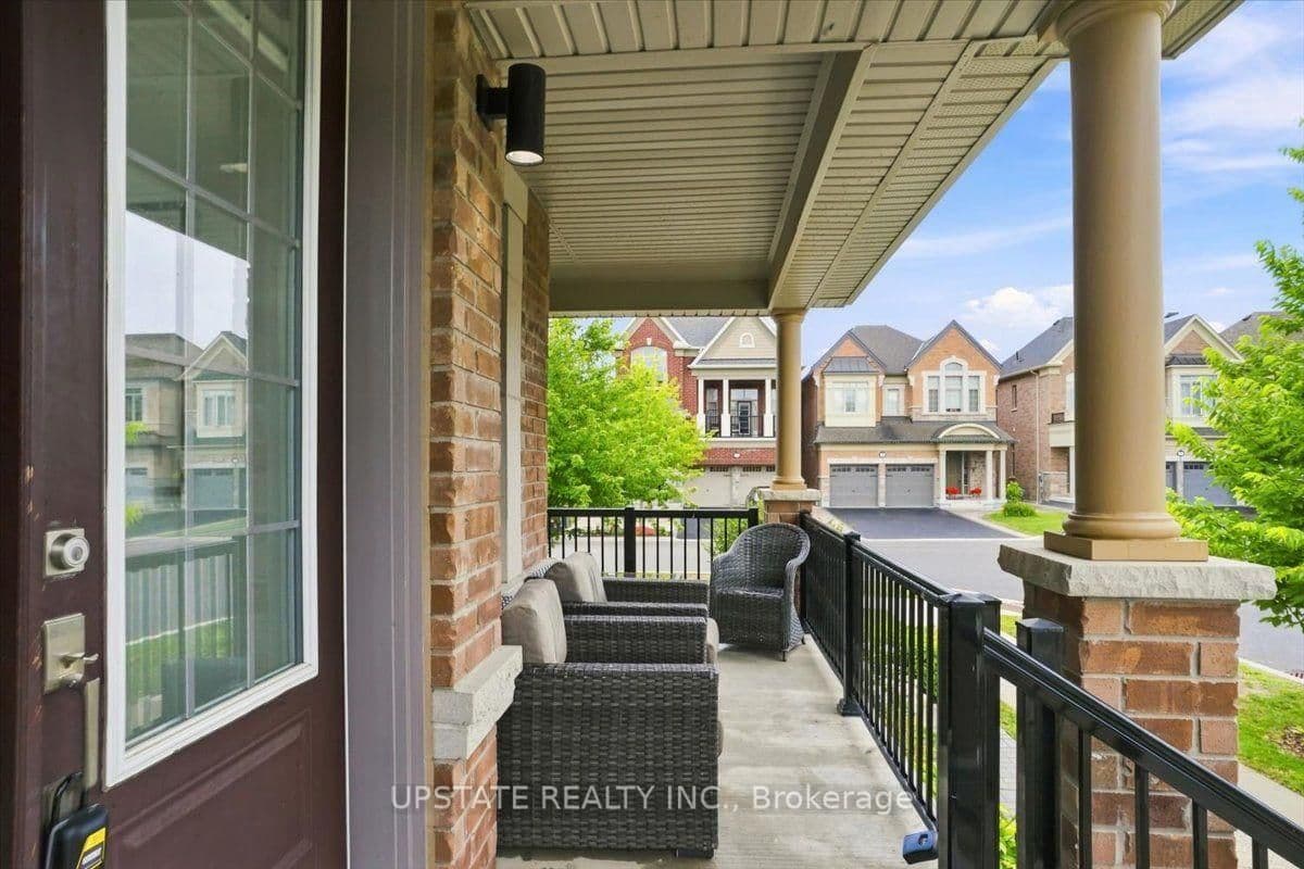 18 Blenheim Circle - Image 3