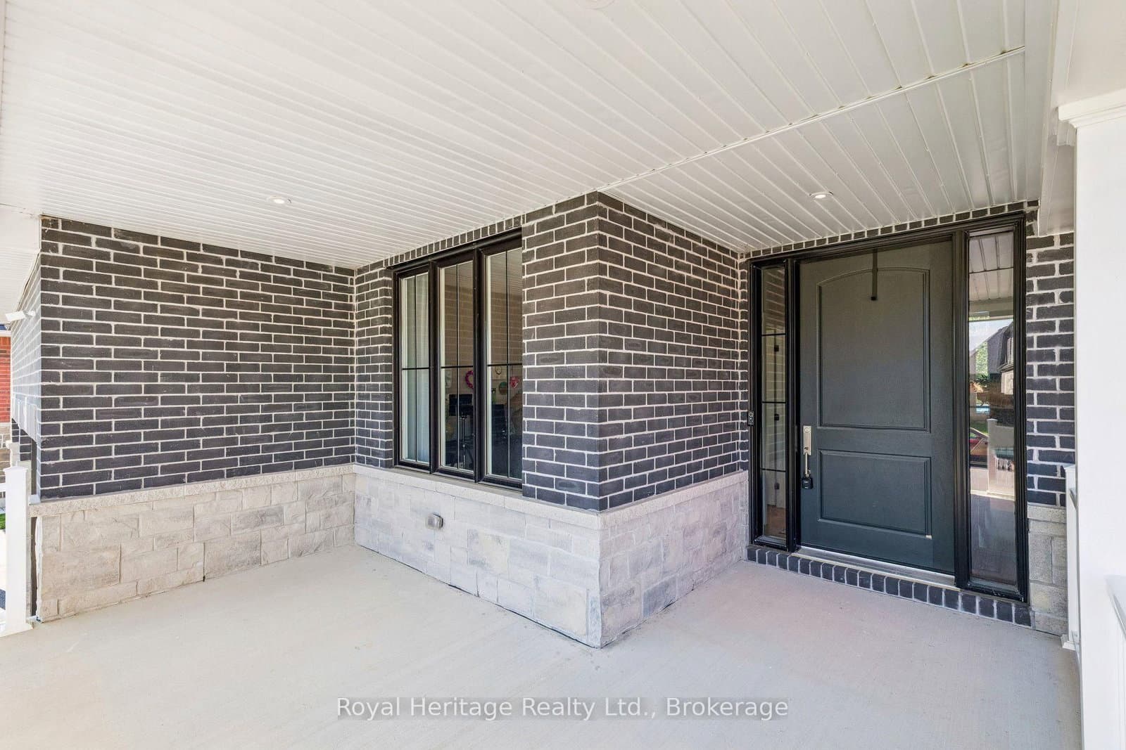 55 Harry Lee Crescent - Image 3