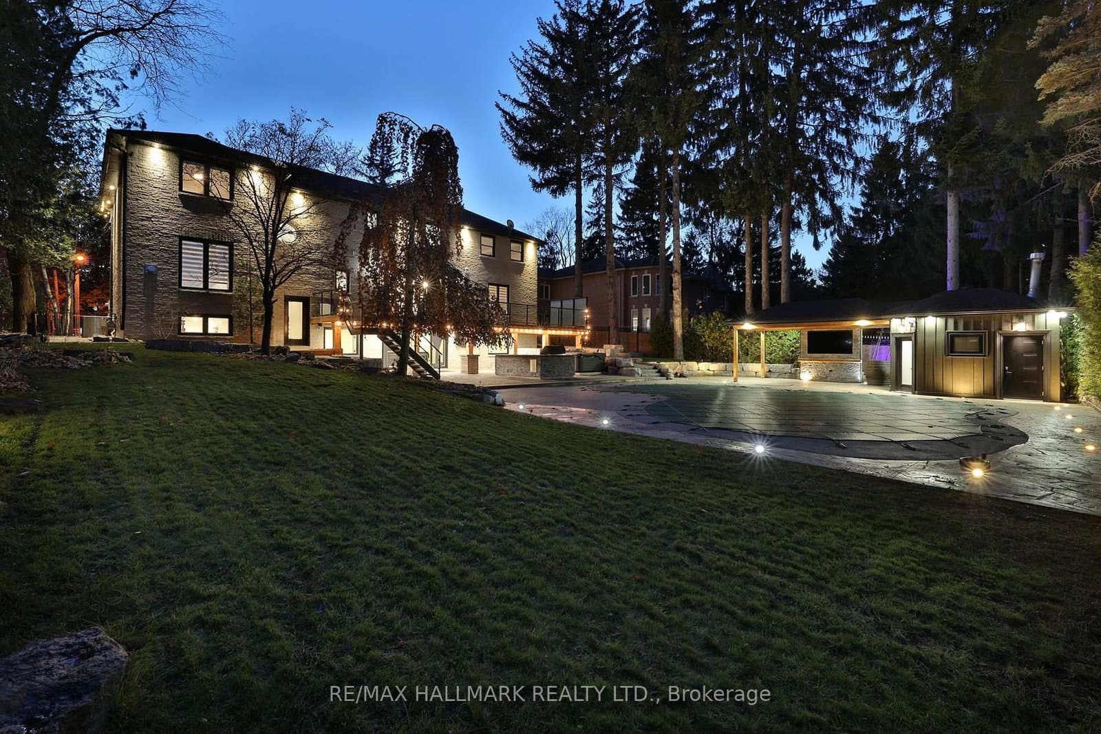 88 Colonel Danforth Trail - Image 3