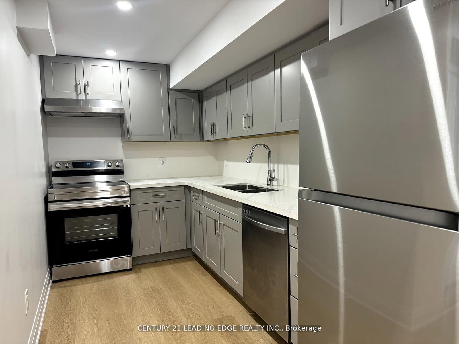 149 Hurst Drive, Unit Lower - Image 4