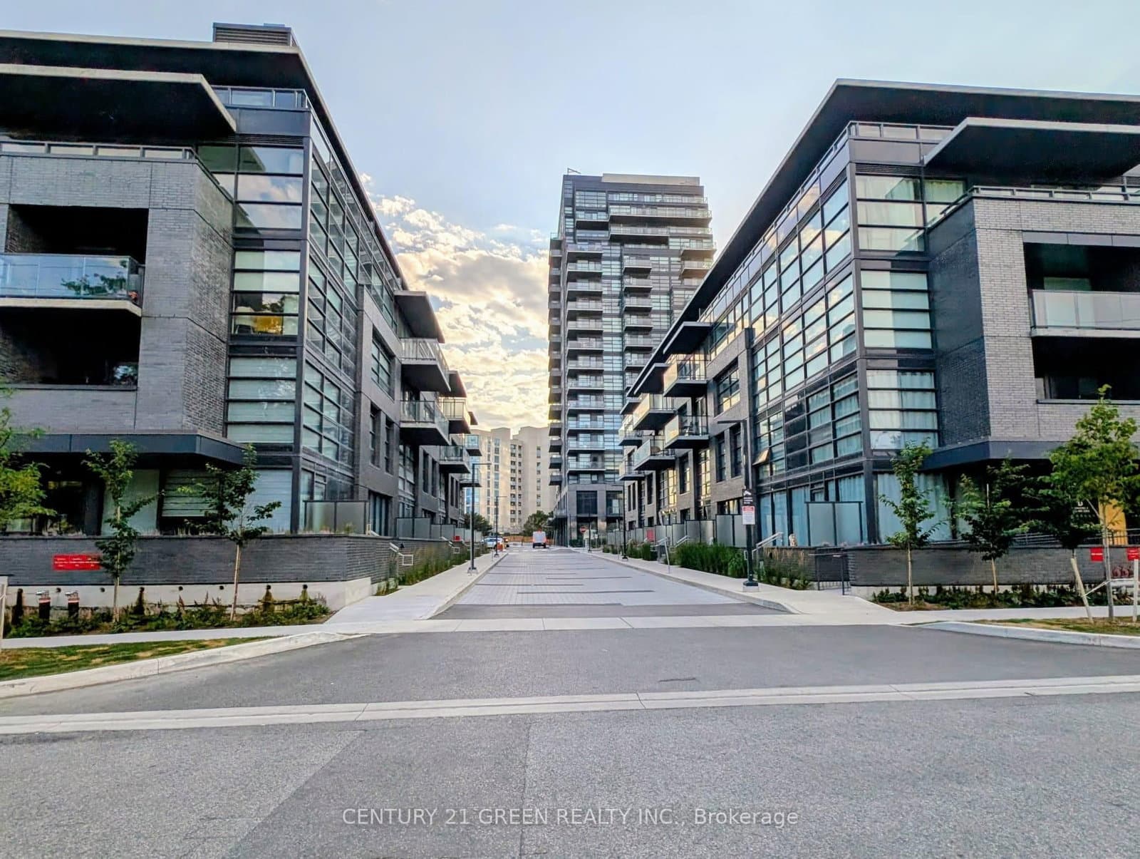 1612 Charles Street, Unit 323C - Image 1