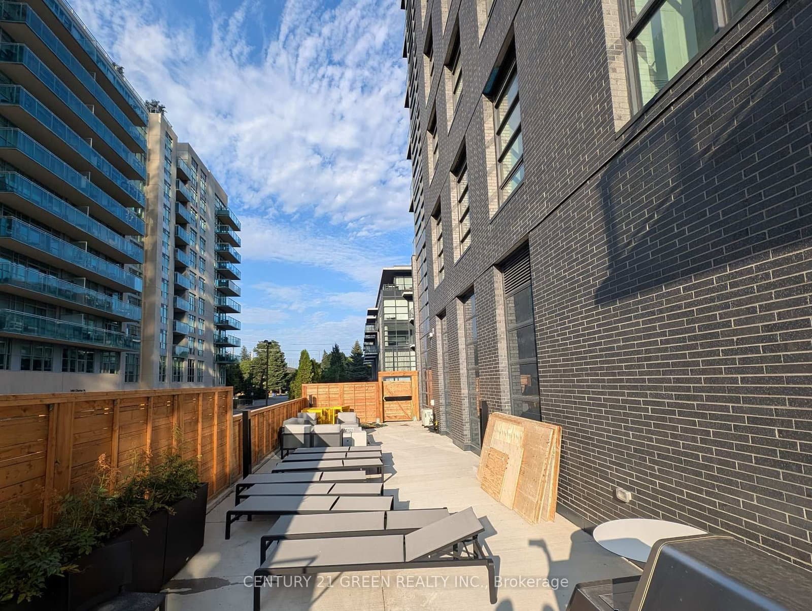 1612 Charles Street, Unit 323C - Image 4
