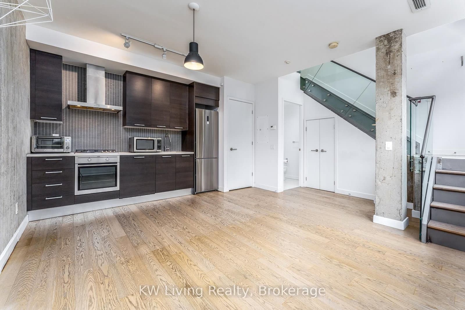 90 Broadview Avenue, Unit LW1 - Image 6