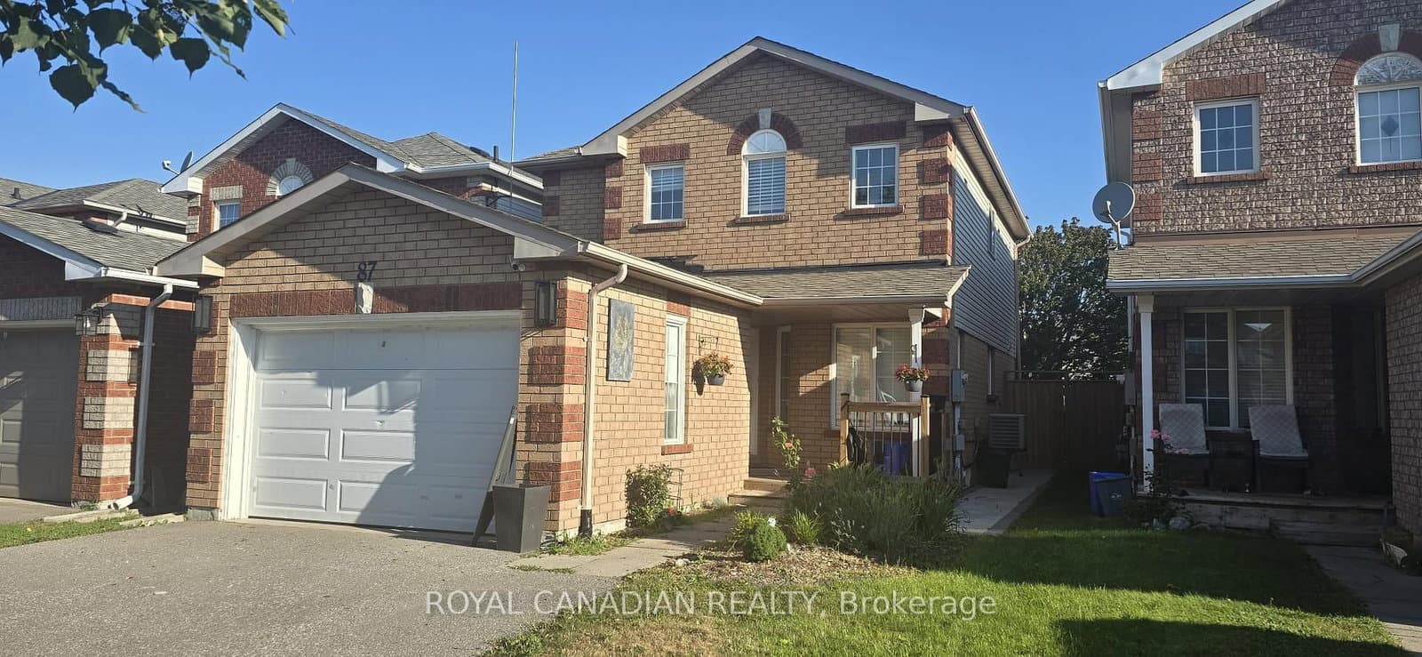 87 John Walter Crescent - Image 2