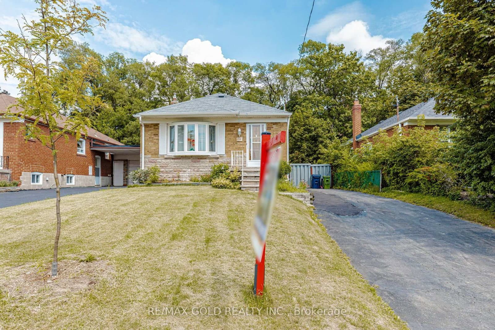 23 Rensburg Drive - Image 1