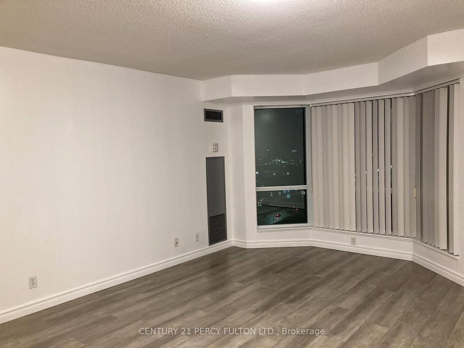 11 Lee Centre Drive, Unit 2010 - Image 5
