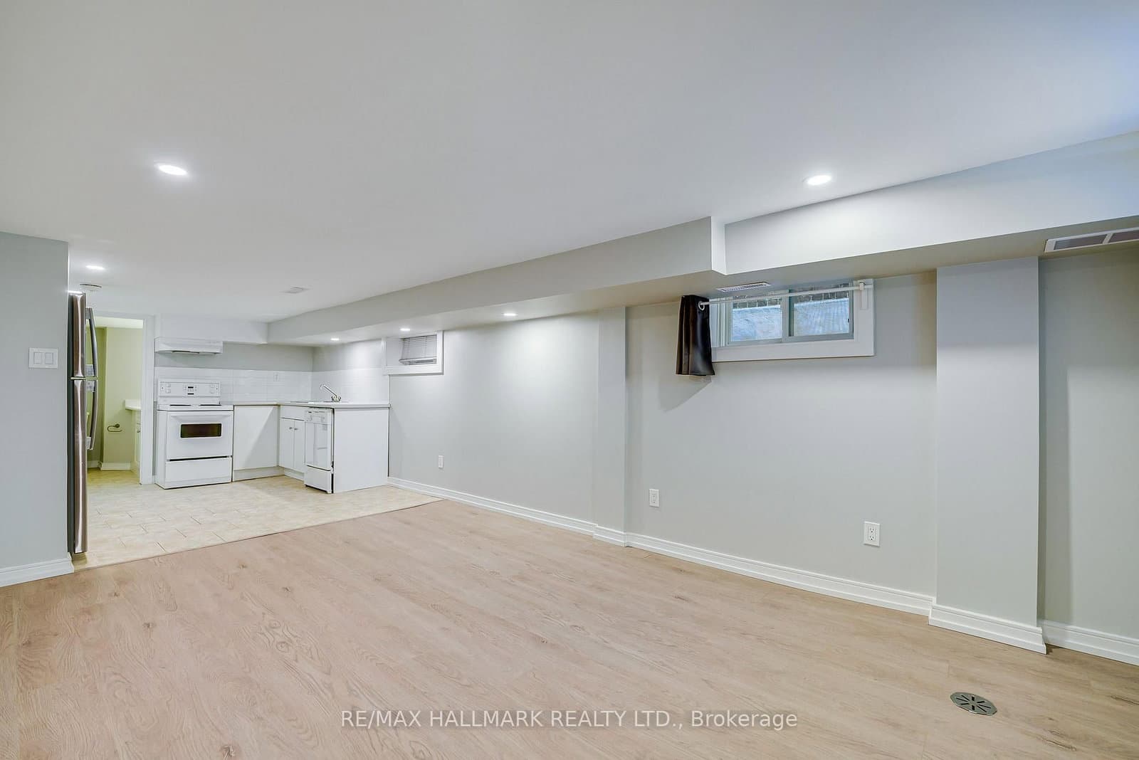 115 Rainsford Road, Unit Lower - Image 5