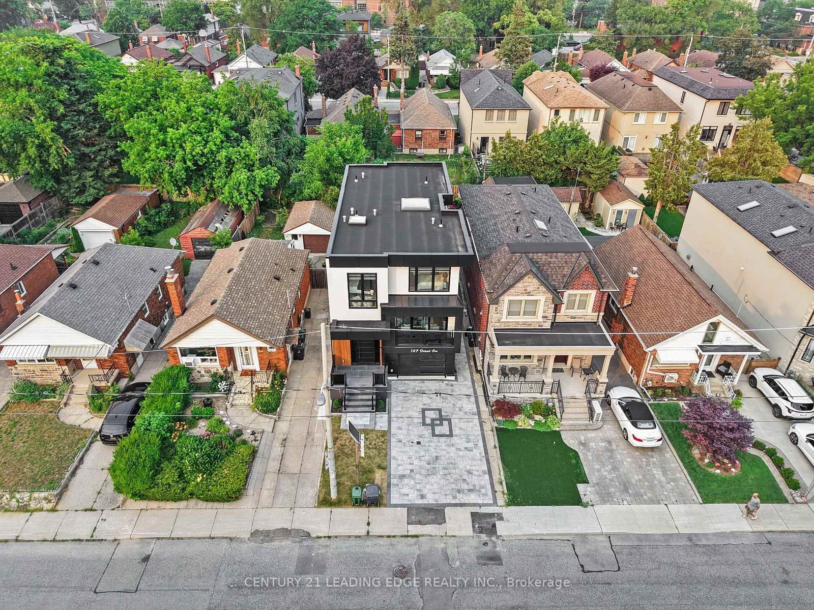 147 Durant Avenue - Image 1