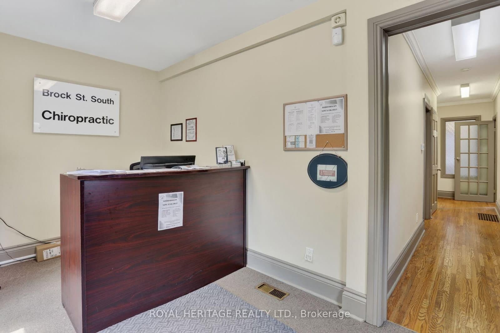 916 BROCK STREET SOUTH Street - Image 5