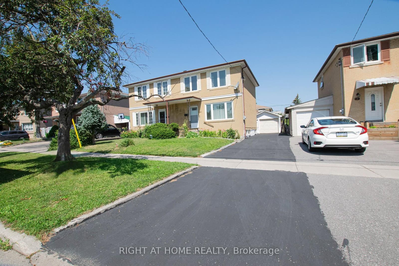 32 Ellendale Drive - Image 1