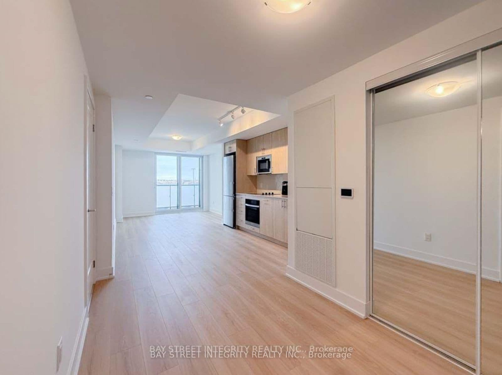 2545 Simcoe Street N, Unit 420 - Image 3