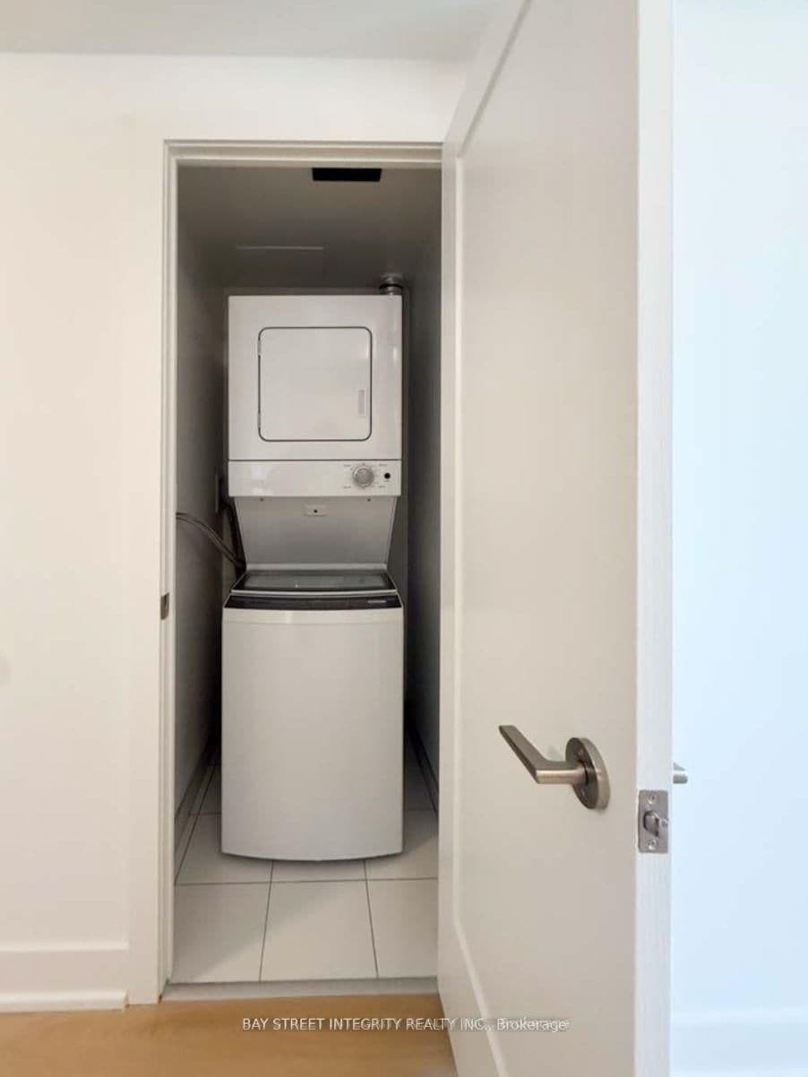 2545 Simcoe Street N, Unit 420 - Image 5