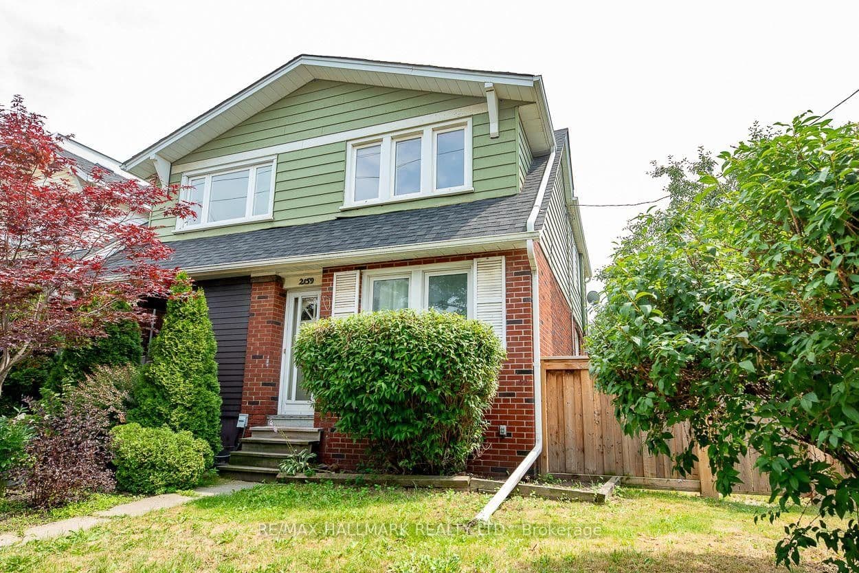 2159 Gerrard Street E, Unit Main - Image 1