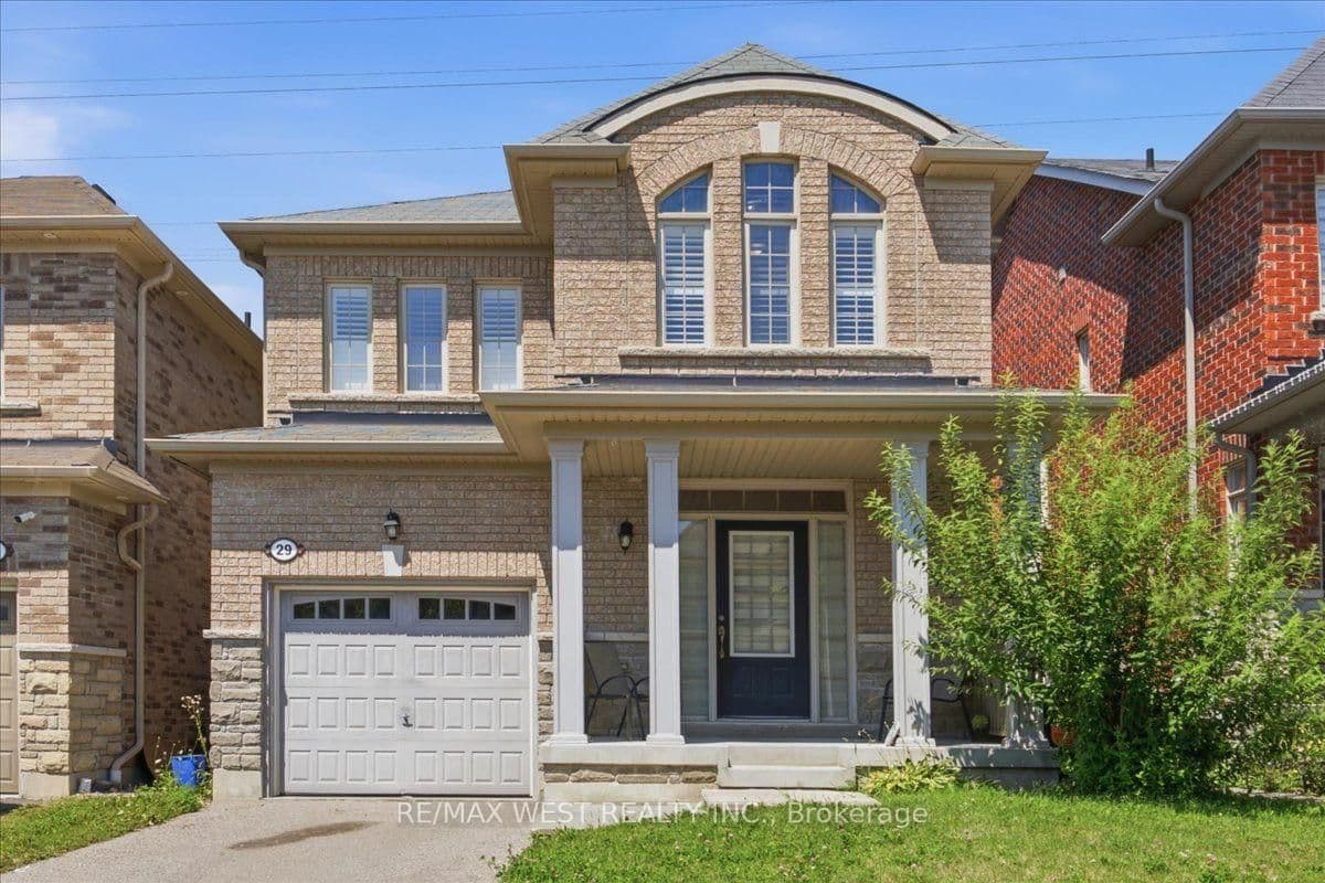 29 Stockell Crescent - Image 2