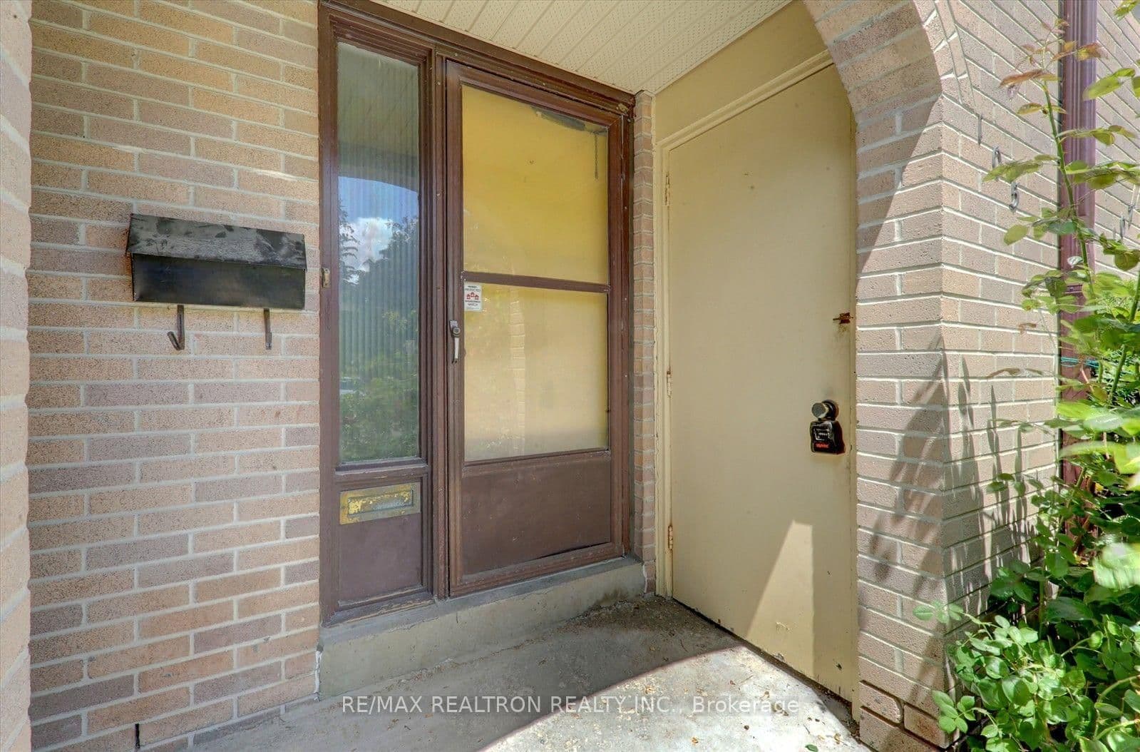 10 Livonia Place, Unit 105 - Image 4