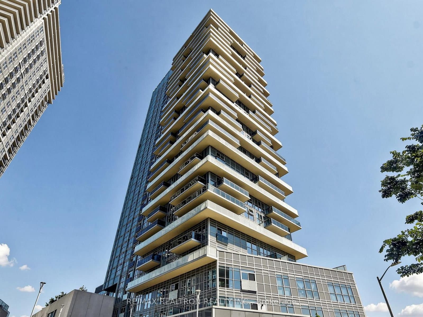 225 Village Green Square, Unit 2507 - Image 2