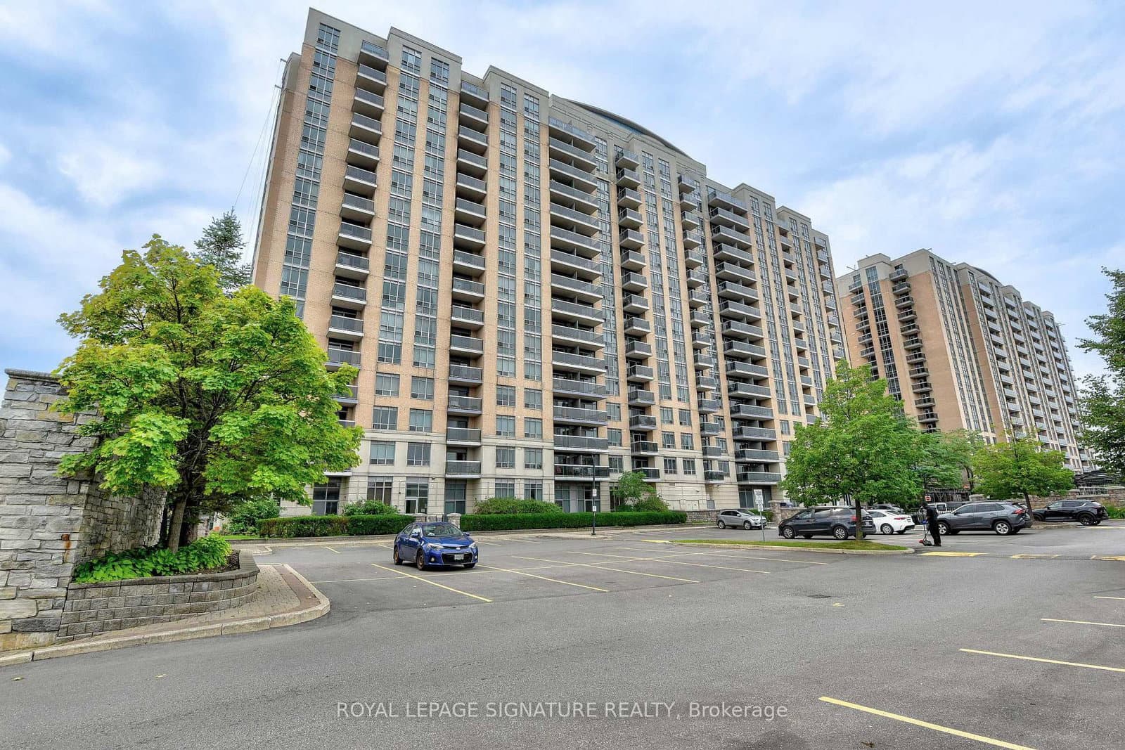 8 Mondeo Drive, Unit 705 - Image 4