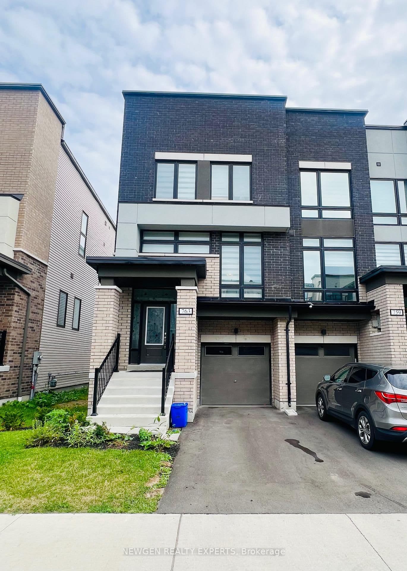 763 Stanstead Path