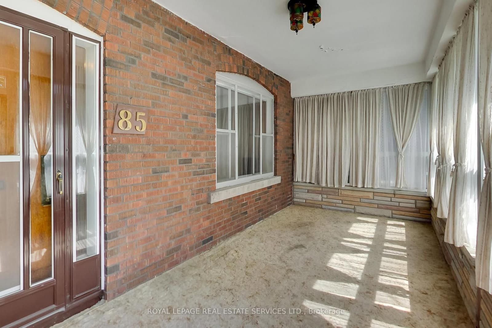85 Dawes Road - Image 4
