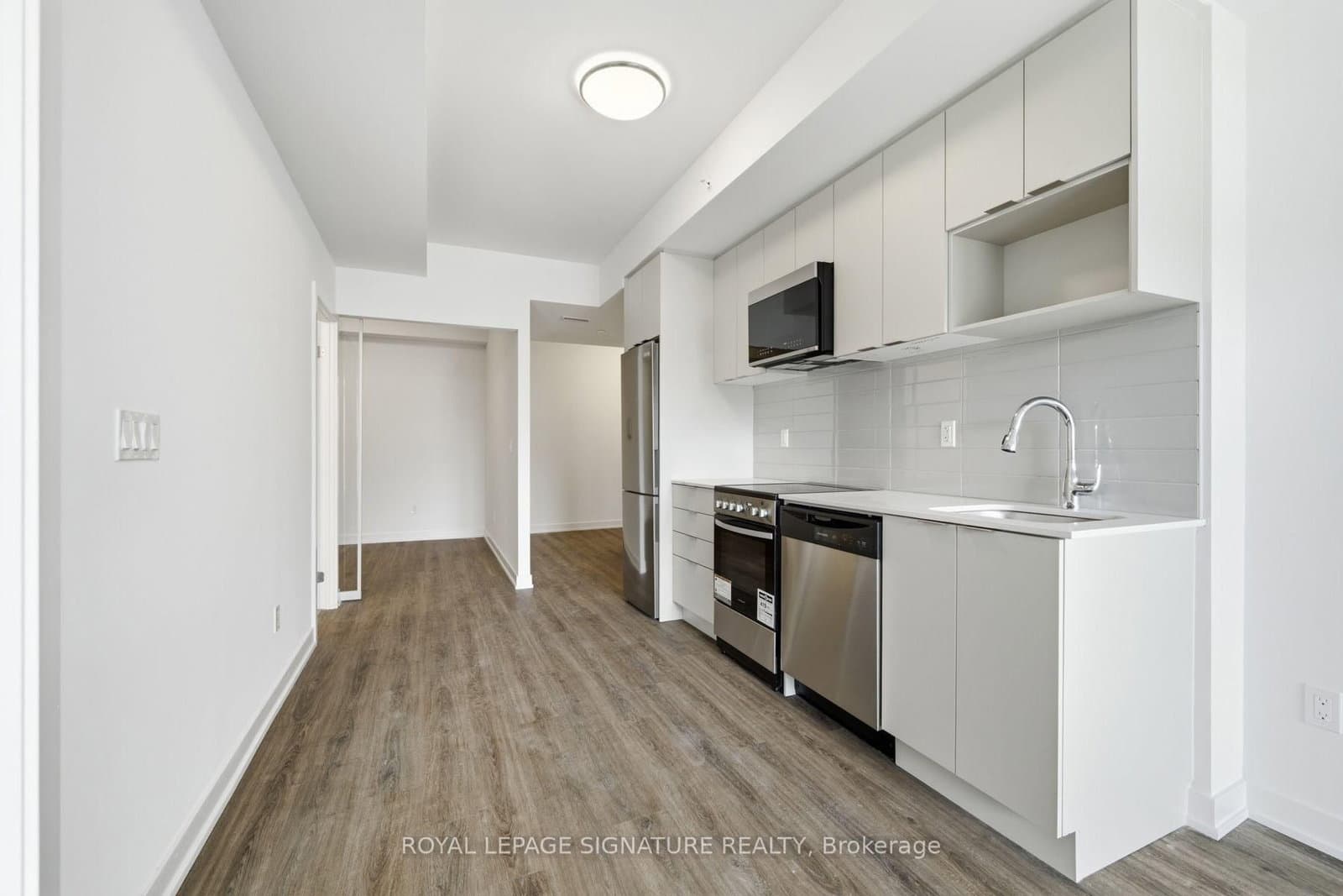 4569 Kingston Road, Unit 405 - Image 2