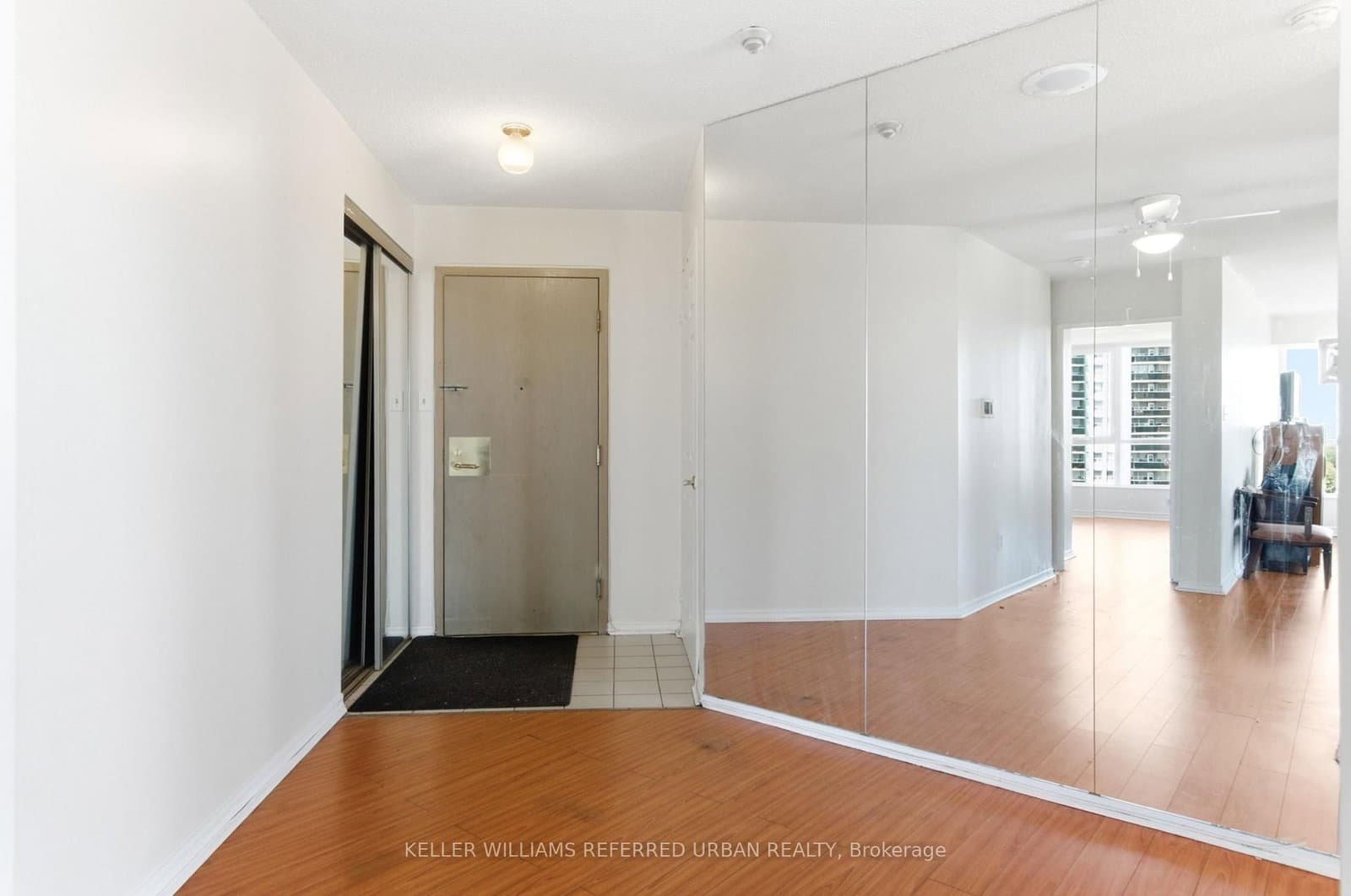 3231 Eglinton Avenue E, Unit 1006B - Image 3