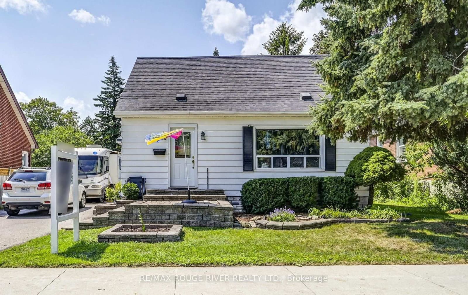 1106 Green Street - Image 2