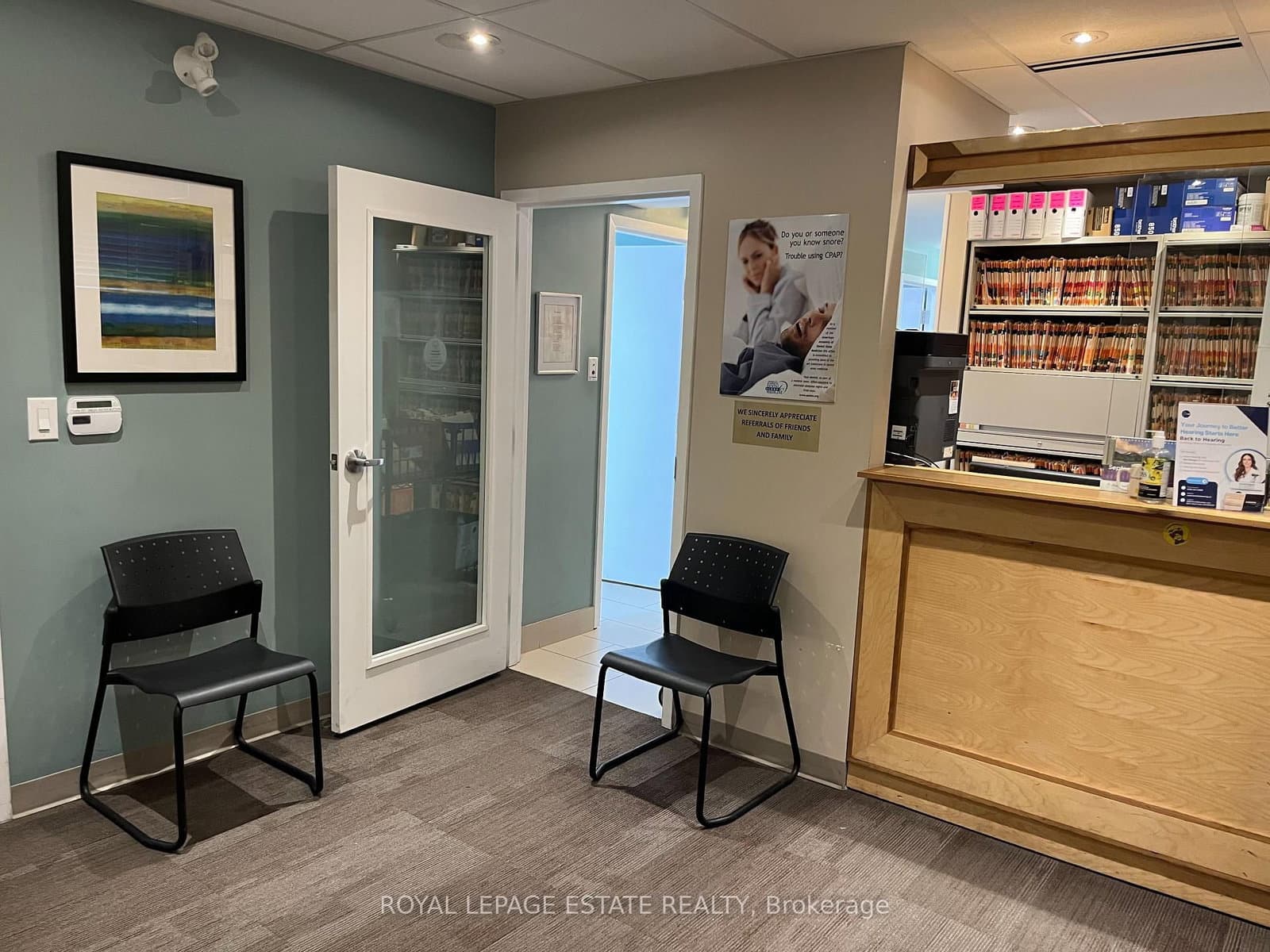 855 Kingston Road - Image 4