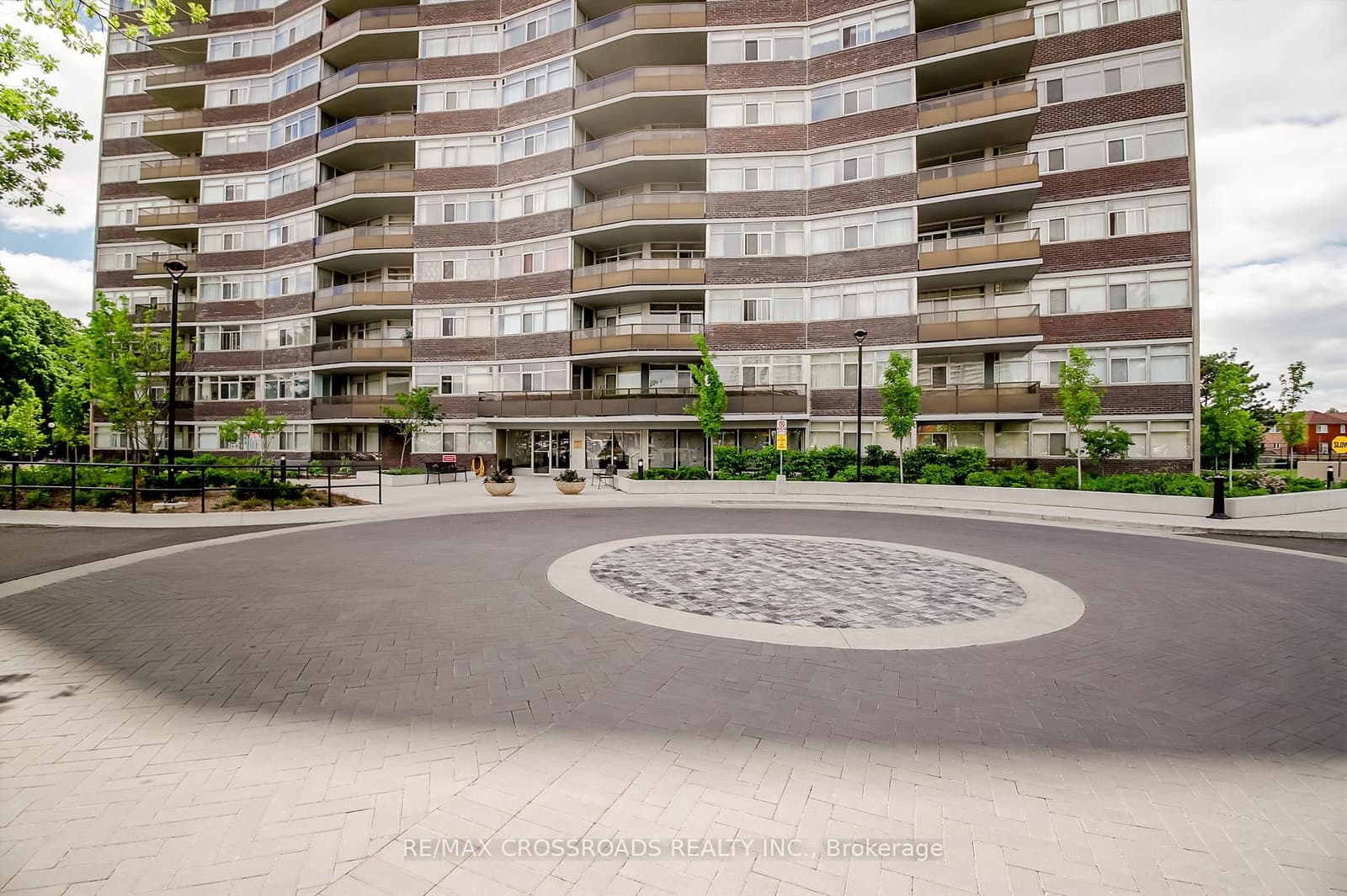3151 Bridletowne Circle, Unit 606 - Image 3