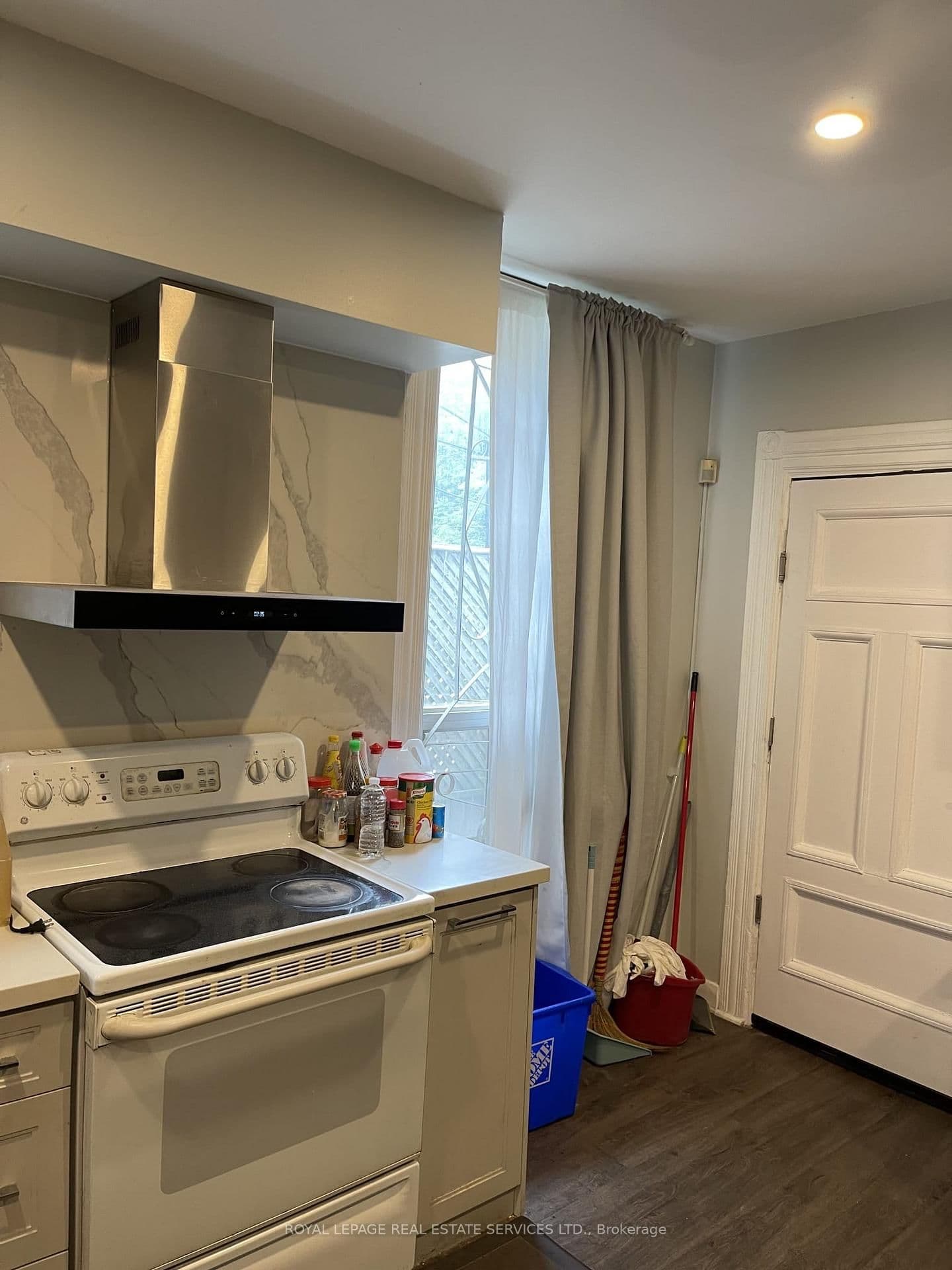 753 Gerrard Street E, Unit 2 - Image 2