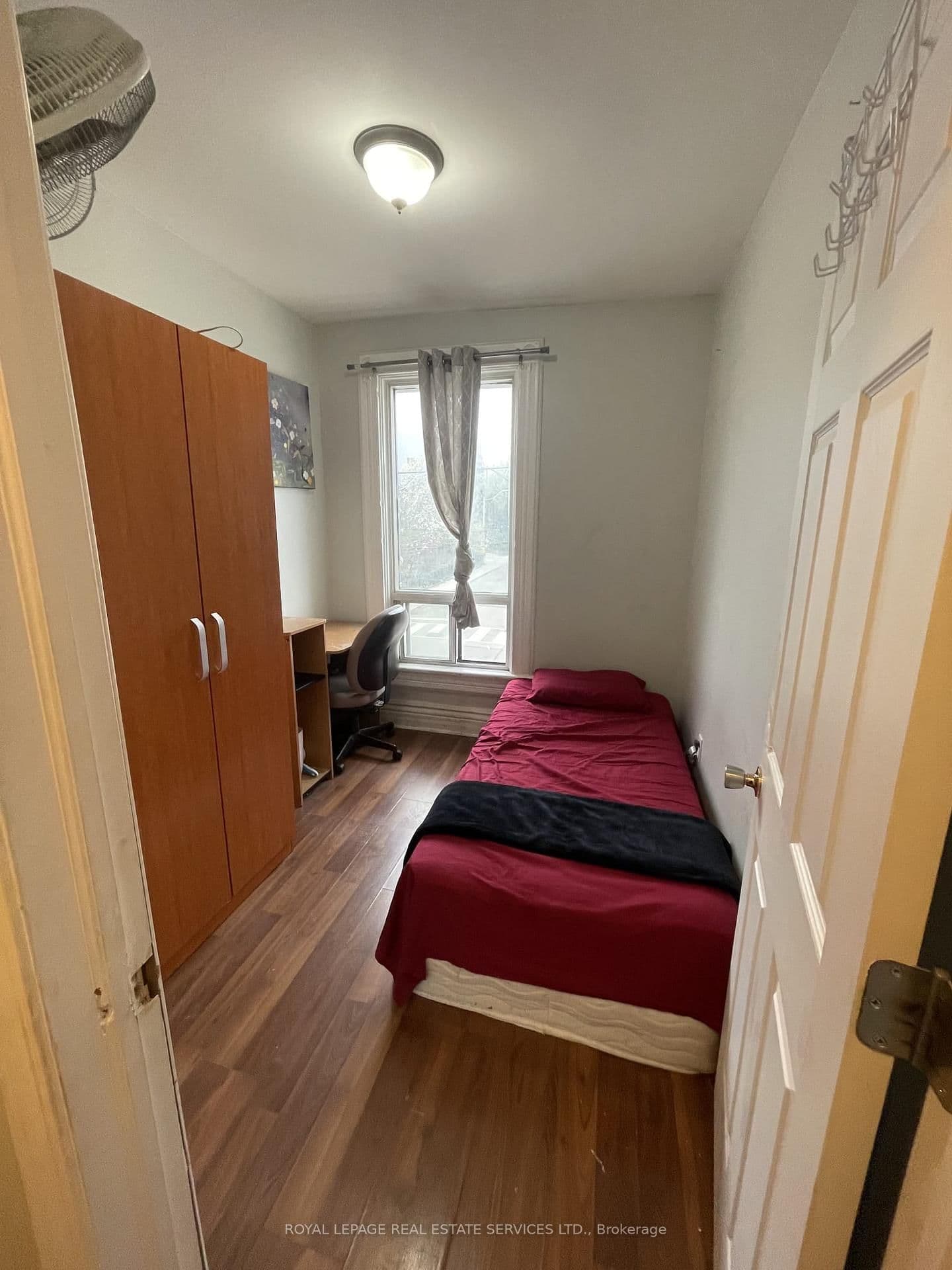 753 Gerrard Street E, Unit 2 - Image 3