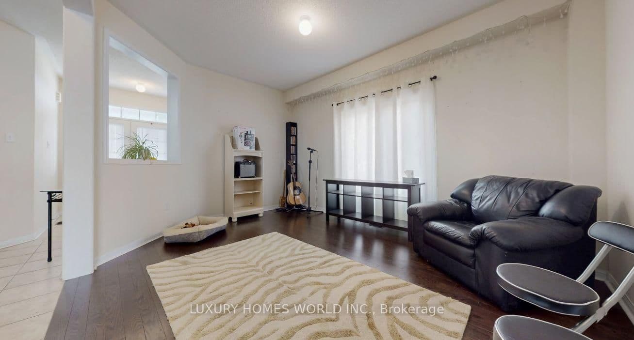 23 Edwin Carr Street - Image 2