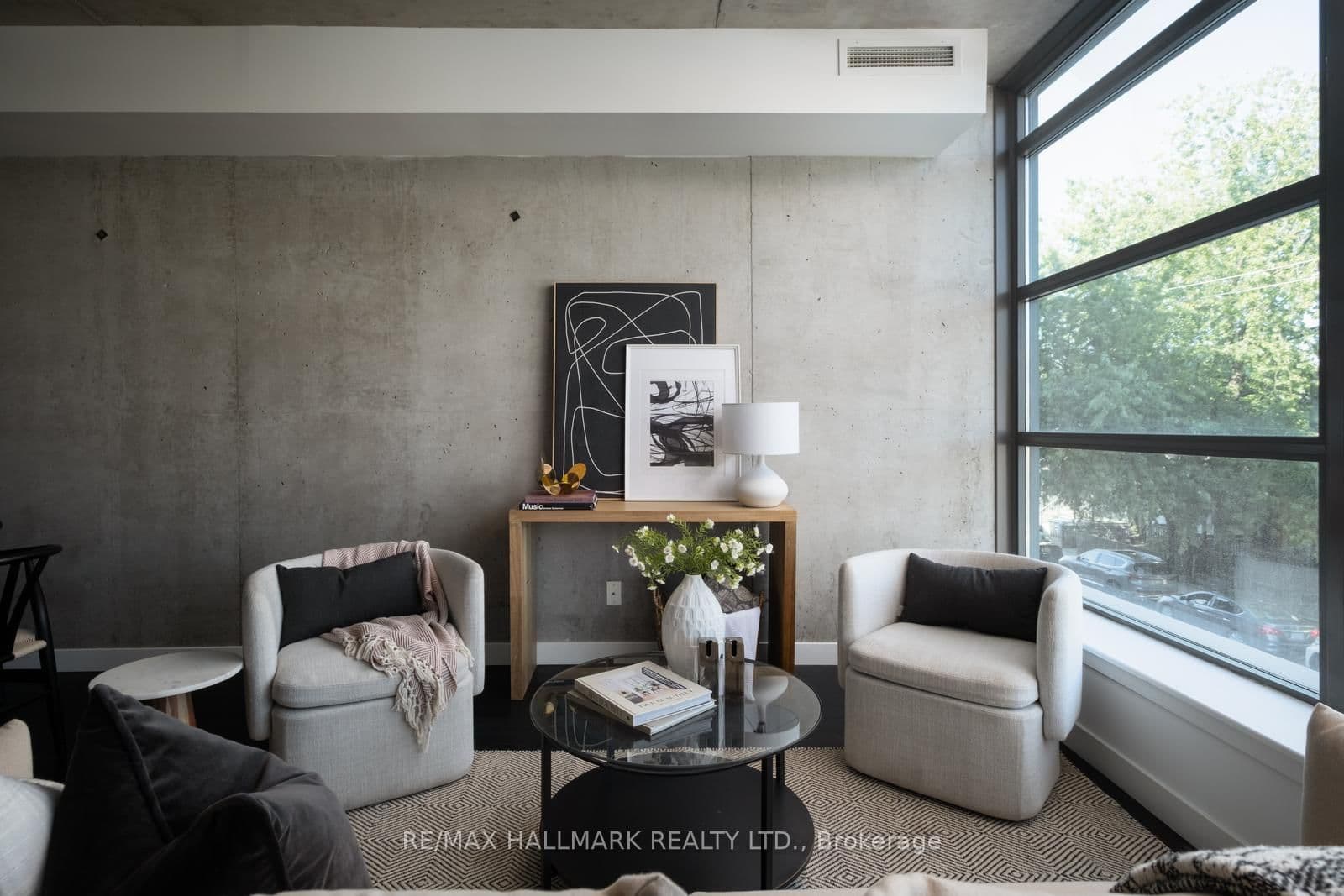 90 Broadview Avenue, Unit 202 - Image 2