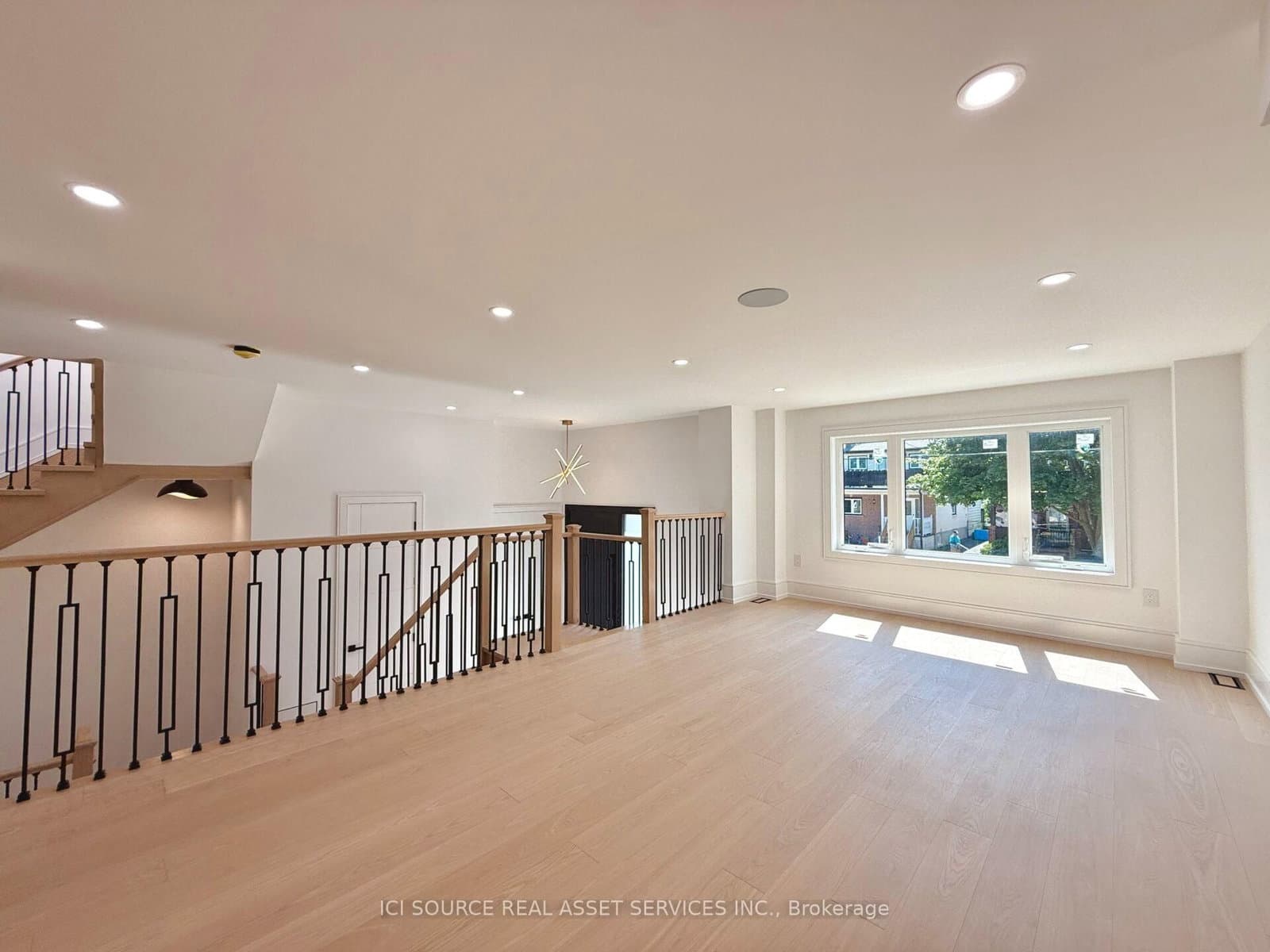 21 Vanbrugh Avenue - Image 5