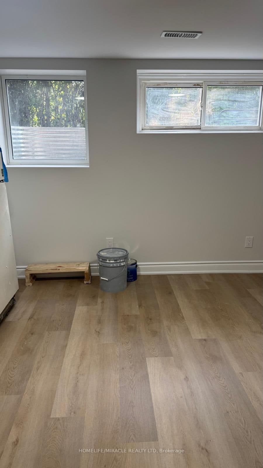6 Kitson Drive - Image 2