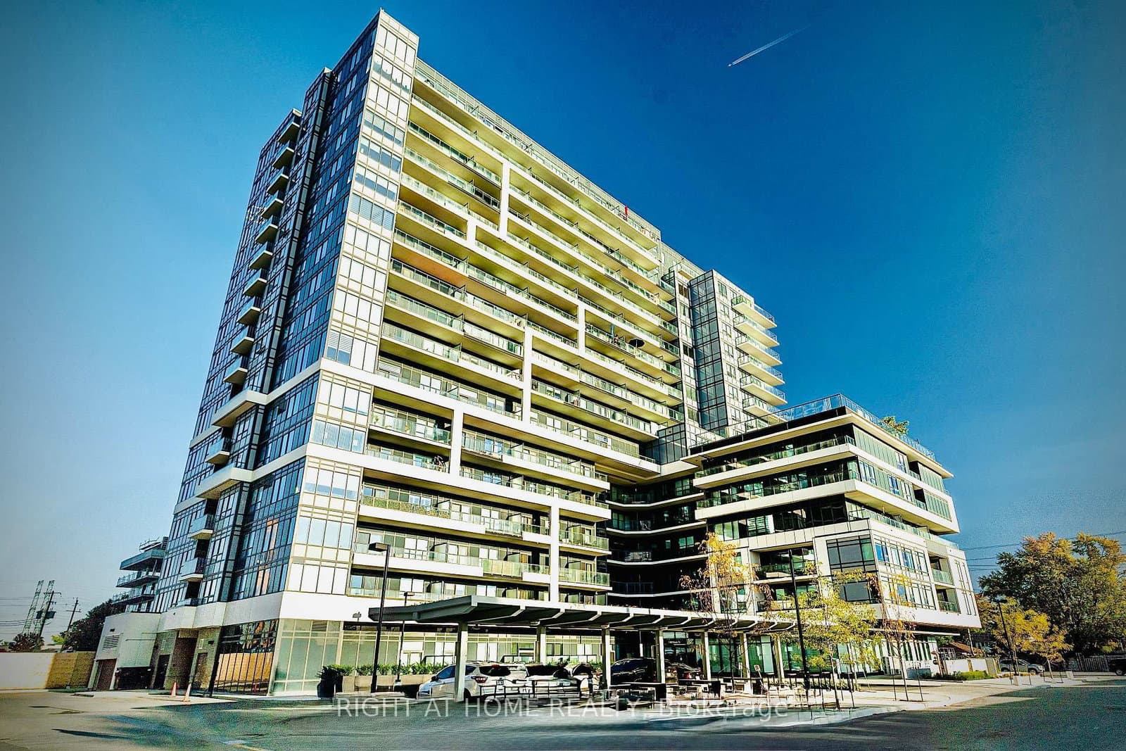 1480 Bayly Street W, Unit 1202 - Image 1