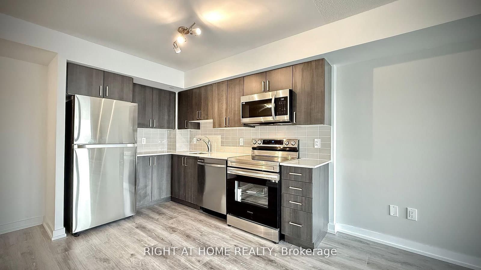 1480 Bayly Street W, Unit 1202 - Image 5