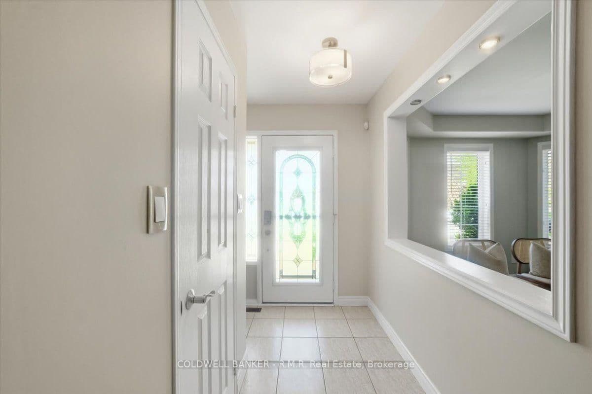 45 Angier Crescent - Image 3