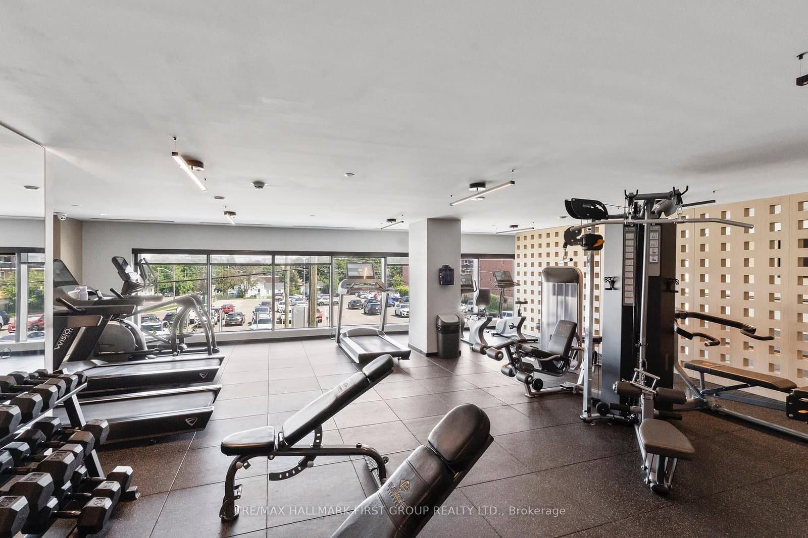 201 Brock Street S, Unit 427 - Image 5