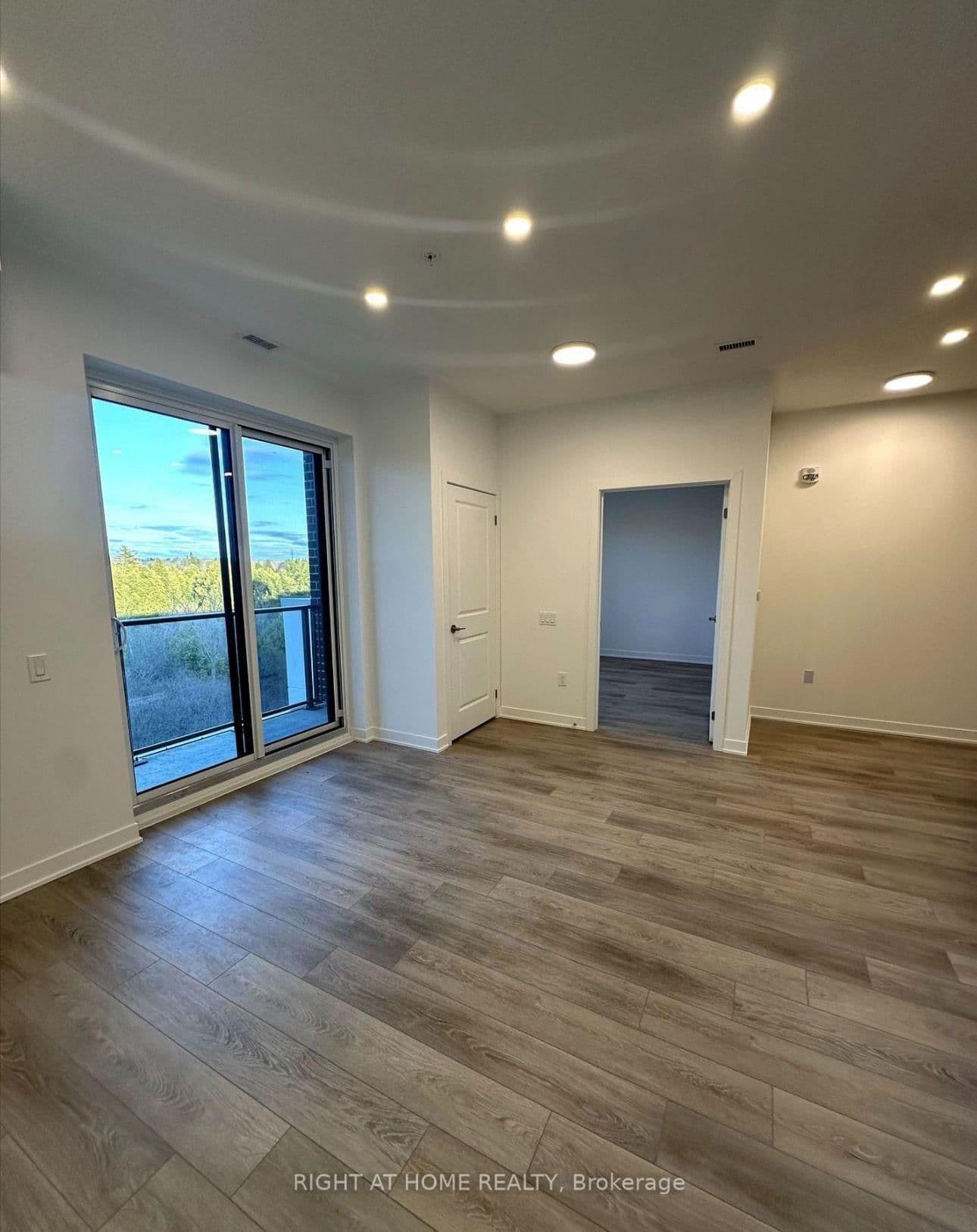 385 Arctic Red Drive, Unit 401 - Image 6