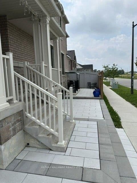 534 Coronation Road, Unit (Basement) - Image 4