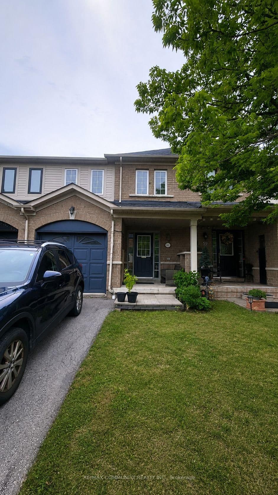 61 Beer Crescent - Image 1